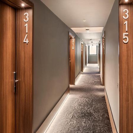 B&B Hotel Lisboa Oeiras Luaran gambar