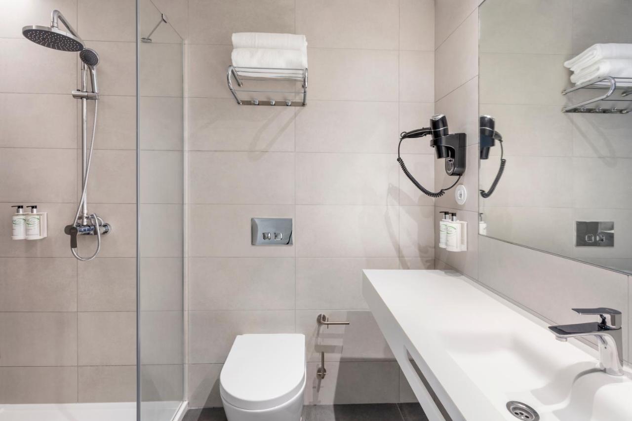 B&B Hotel Lisboa Oeiras Luaran gambar